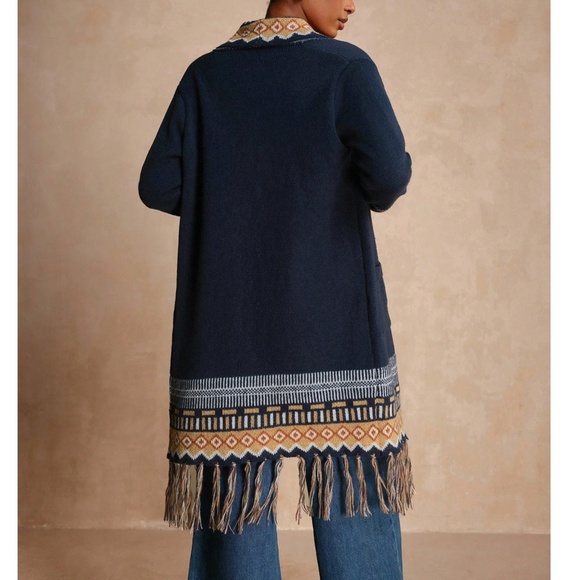 Cozy Geo Print Open Front Tassel hem Loose Fit Cardigan - Picture 4 of 7